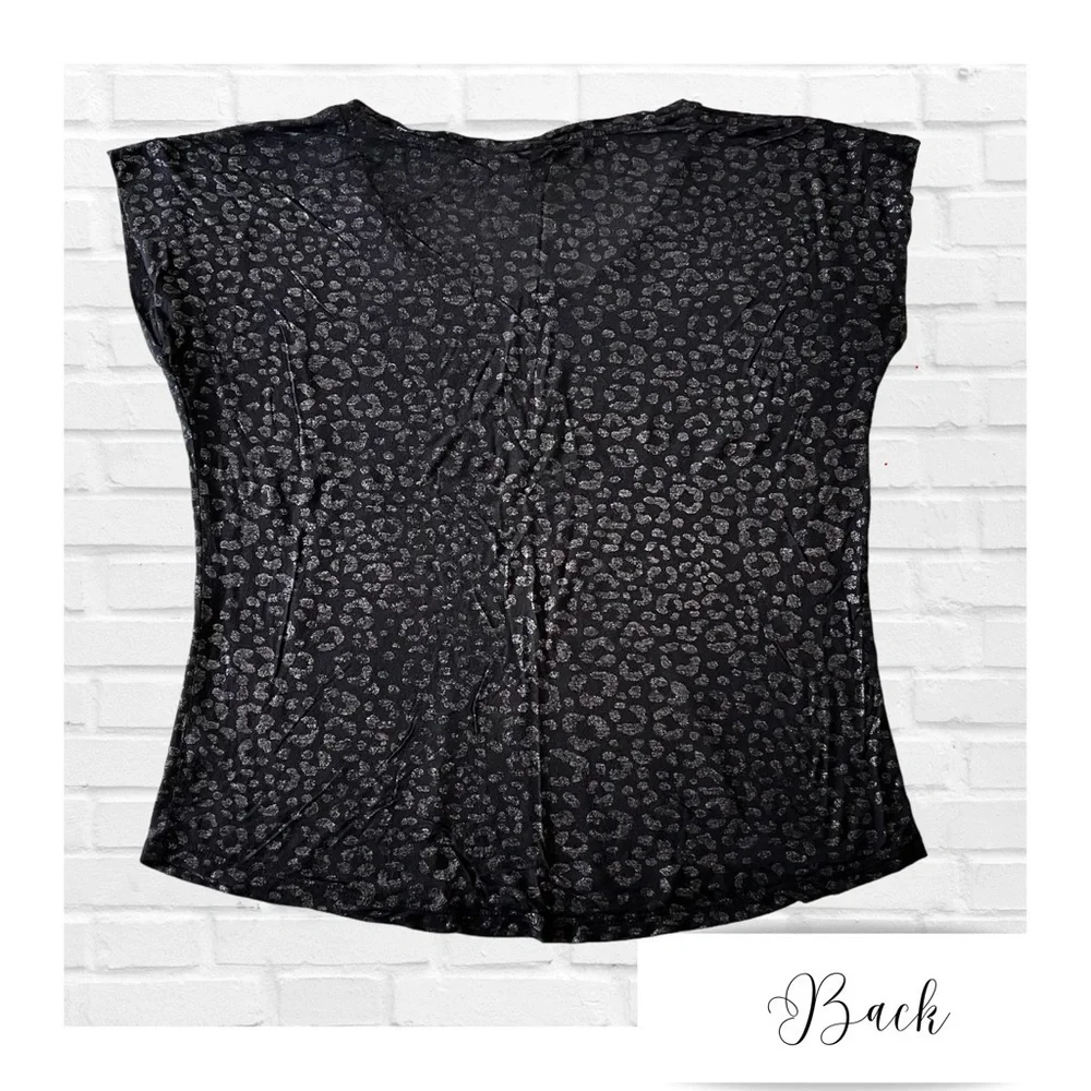 Jennifer Lopez Black Metallic Animal Print Crew Neck T Shirt Women’s XL Goth - Picture 3 of 5
